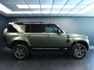 LAND ROVER Defender usata, con Airbag laterali