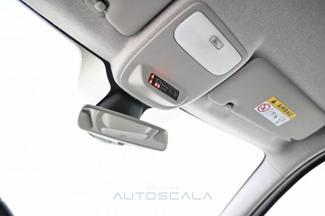 RENAULT Twingo usata 18