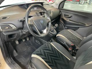 LANCIA Ypsilon usata, con Immobilizzatore elettronico