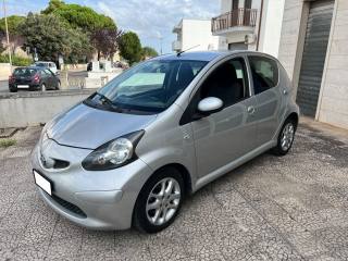 TOYOTA Aygo usata, con Autoradio