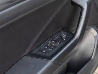 VOLKSWAGEN T-Roc usata, con Cruise Control