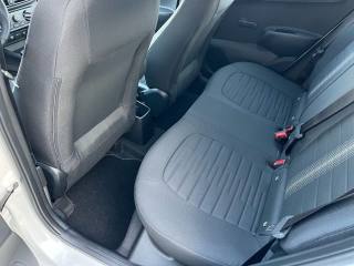 HYUNDAI i10 usata 31