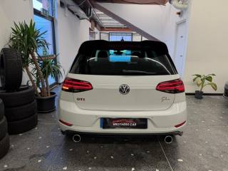 VOLKSWAGEN Golf GTI usata, con Alzacristalli elettrici