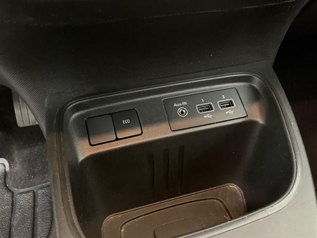 RENAULT Twingo usata 24