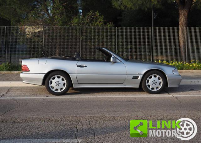 MERCEDES-BENZ SL 300 usata, con Servosterzo