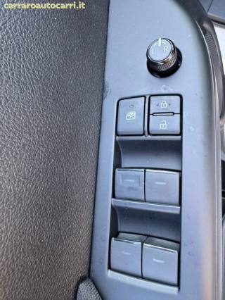 TOYOTA Hilux usata, con Servosterzo