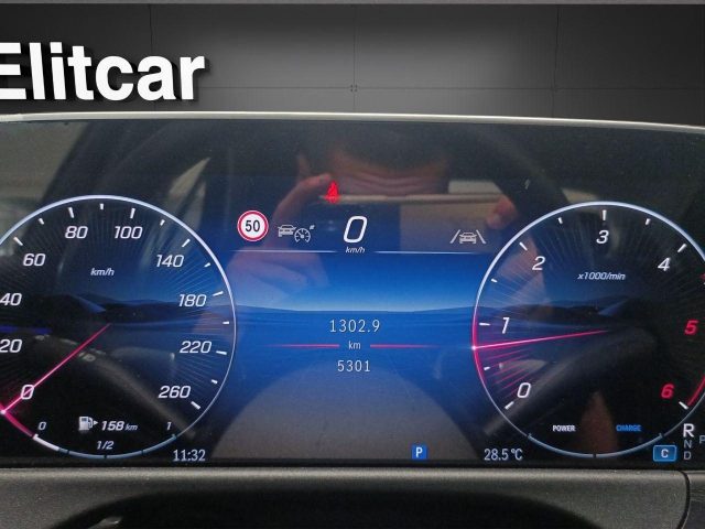 MERCEDES-BENZ E 220 usata, con Sistema di navigazione