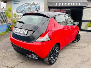 LANCIA Ypsilon usata, con Fendinebbia