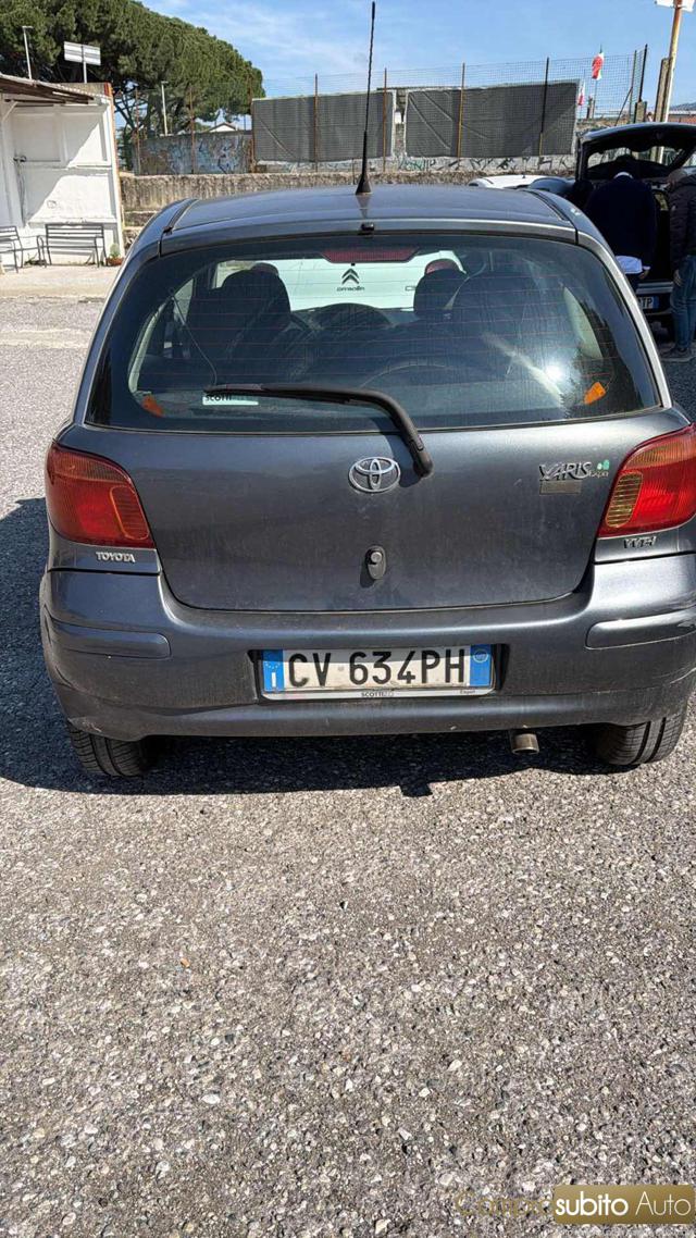 TOYOTA Yaris usata, con Airbag Passeggero