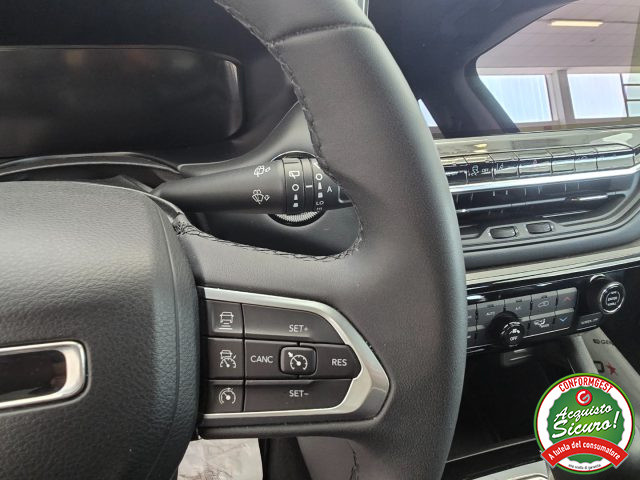 JEEP Compass usata, con Autoradio digitale