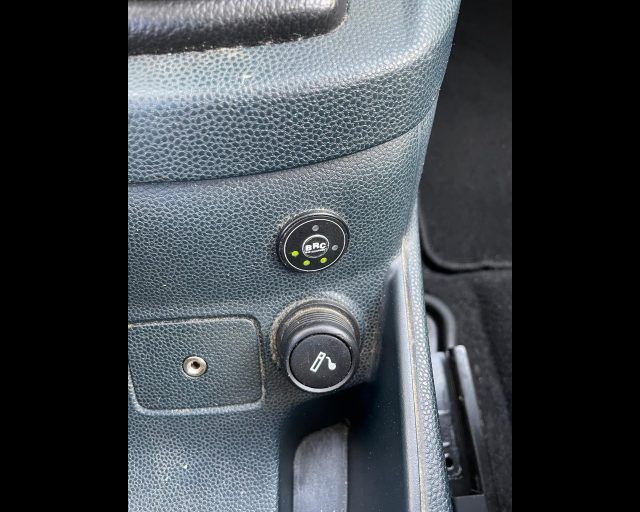 FORD Fiesta usata 12