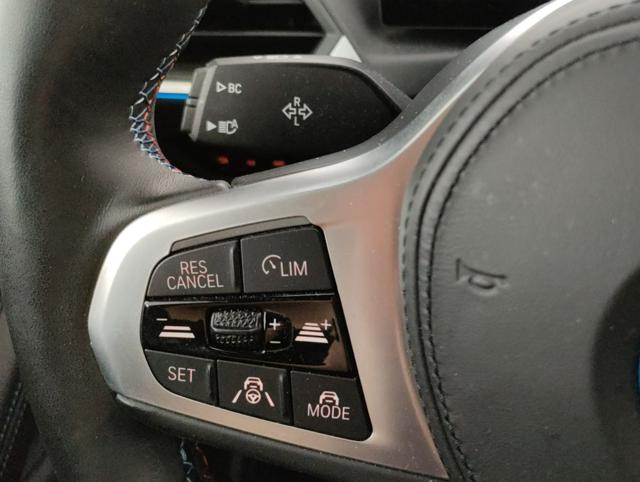 BMW i4 usata, con USB