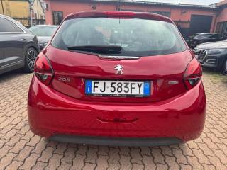 PEUGEOT 208 usata, con Autoradio