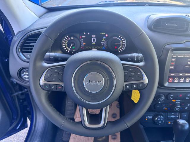 JEEP Renegade usata, con USB