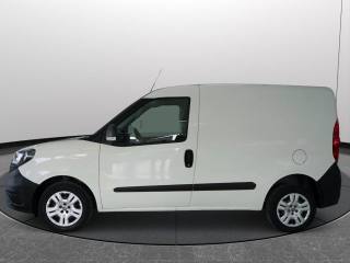 FIAT Doblo usata, con USB