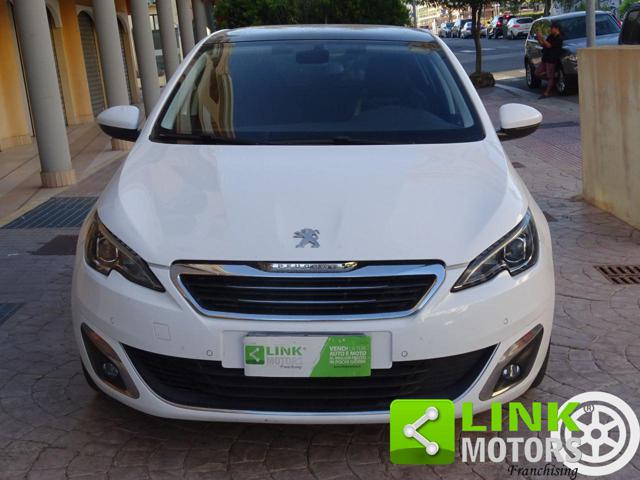 PEUGEOT 308 usata, con Airbag