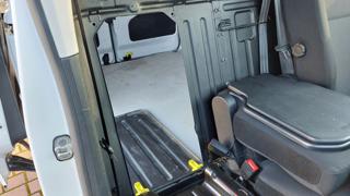 TOYOTA Proace City usata, con Hill holder