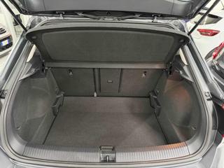 VOLKSWAGEN T-Roc usata 22