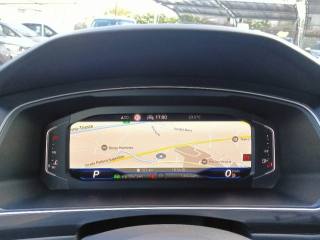 VOLKSWAGEN Tiguan usata, con Autoradio