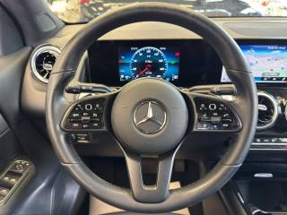 MERCEDES-BENZ GLB 200 usata, con Controllo trazione