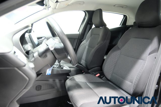 RENAULT Clio usata, con Autoradio