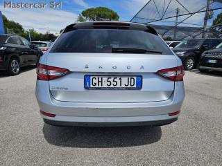 SKODA Superb usata, con Alzacristalli elettrici