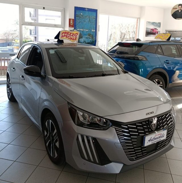 PEUGEOT 208 usata, con Autoradio