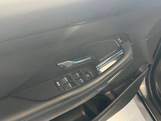 JAGUAR E-Pace usata, con Bluetooth