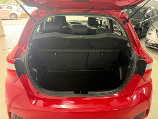 TOYOTA Yaris usata, con Servosterzo