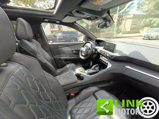 PEUGEOT 5008 usata, con Autoradio