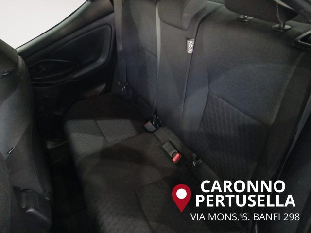 TOYOTA Yaris usata, con Bluetooth