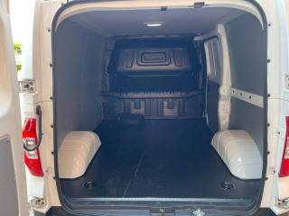 MAXUS eDeliver 3 usata, con Volante multifunzione