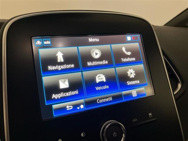 RENAULT Scenic usata, con Volante in pelle