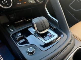 JAGUAR E-Pace usata, con Fari Xenon