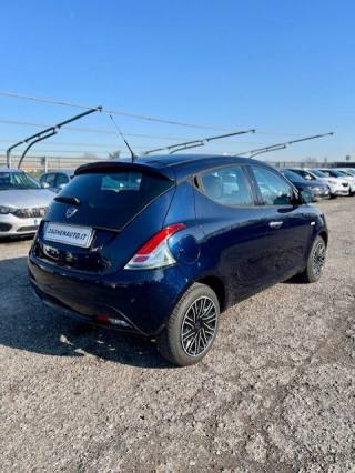 LANCIA Ypsilon usata, con Autoradio