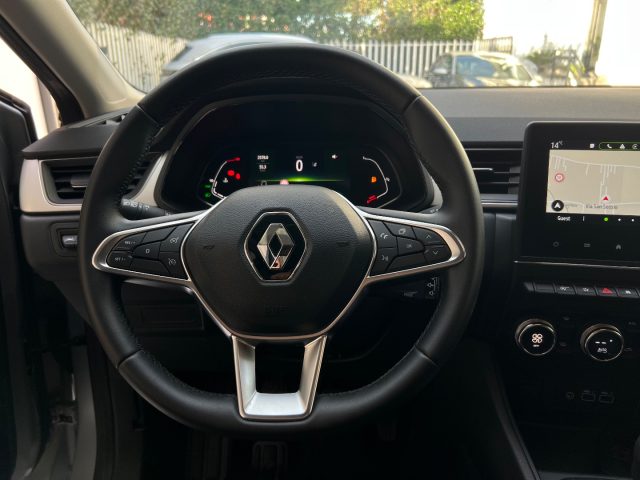 RENAULT Captur usata, con Bracciolo