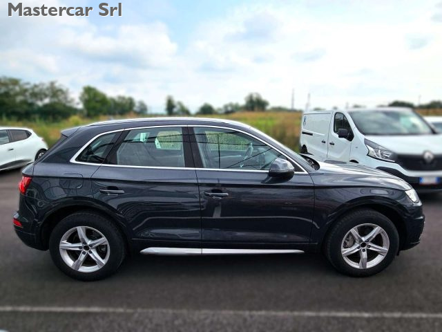 AUDI Q5 usata, con Chiusura centralizzata