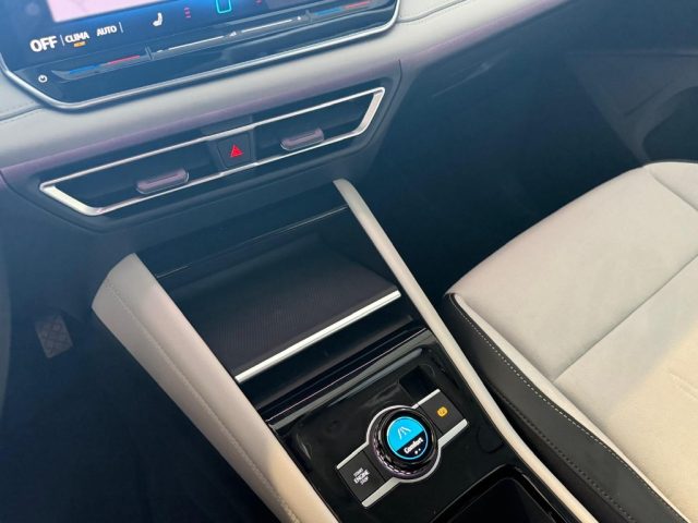 VOLKSWAGEN Tiguan usata, con Fari LED