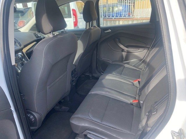 FORD Kuga usata, con Alzacristalli elettrici