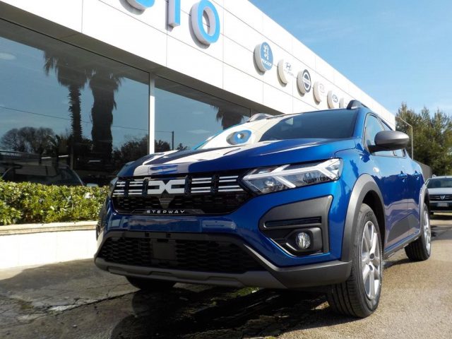 DACIA Sandero usata, con Autoradio