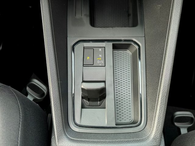 VOLKSWAGEN Caddy usata, con USB