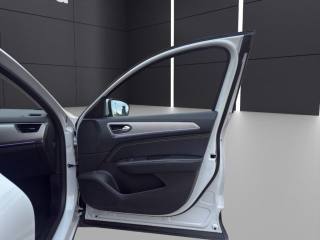 RENAULT Arkana usata, con USB