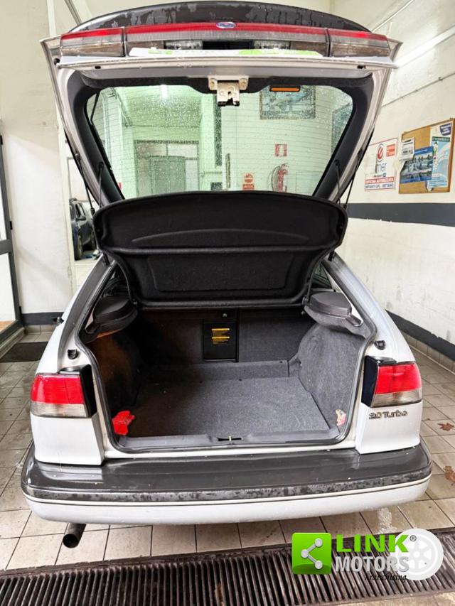 SAAB 900 usata 12