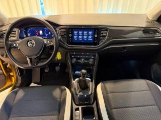 VOLKSWAGEN T-Roc usata, con Autoradio