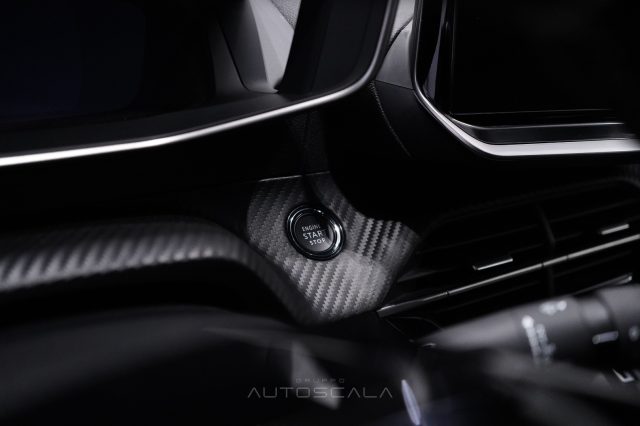 PEUGEOT 208 usata, con Sistema di navigazione