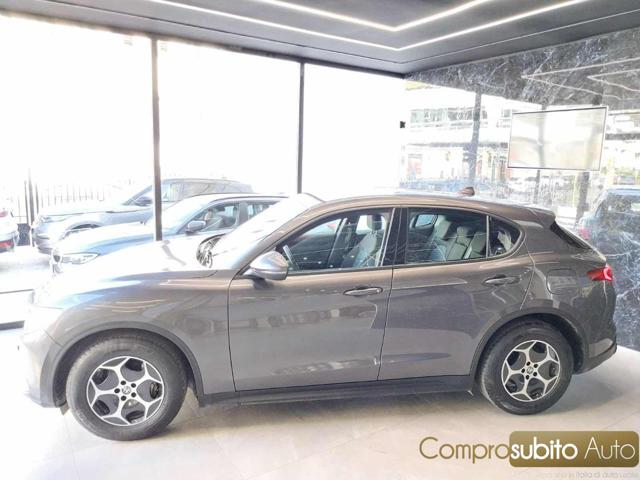 ALFA ROMEO Stelvio usata, con Autoradio