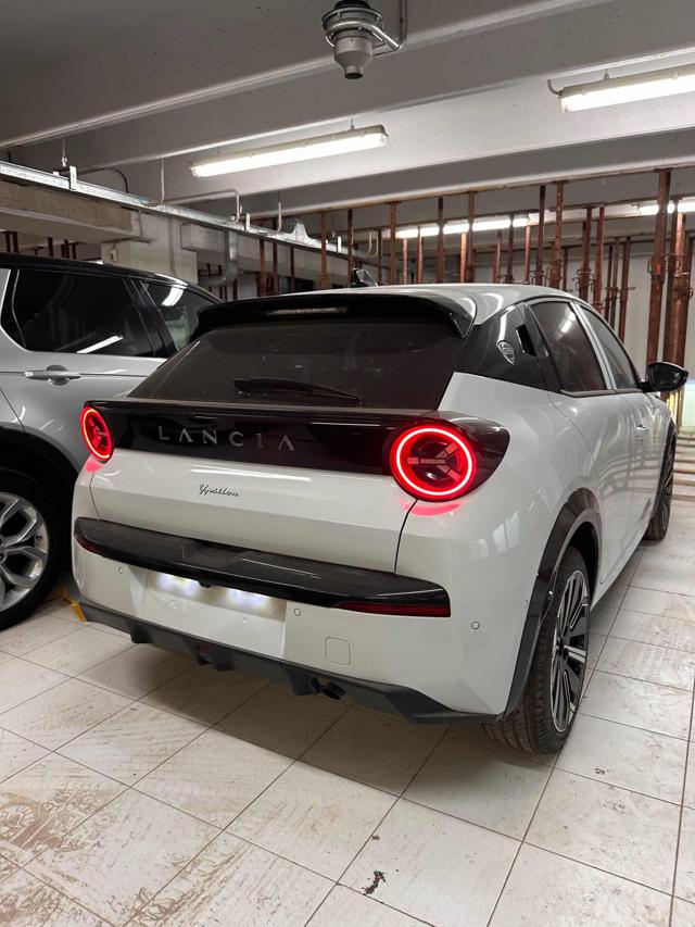 LANCIA Ypsilon usata, con Volante multifunzione