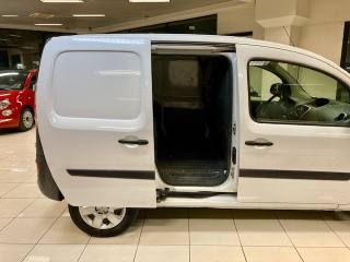 RENAULT Kangoo usata, con Specchietti laterali elettrici