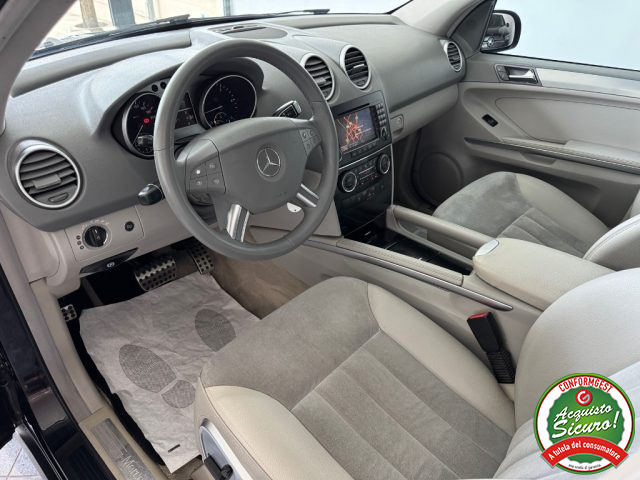 MERCEDES-BENZ ML 320 usata, con Autoradio