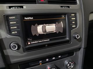 VOLKSWAGEN Golf usata, con ESP